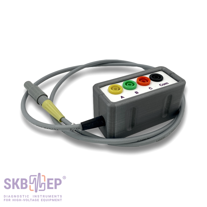 Poles cable splitter 